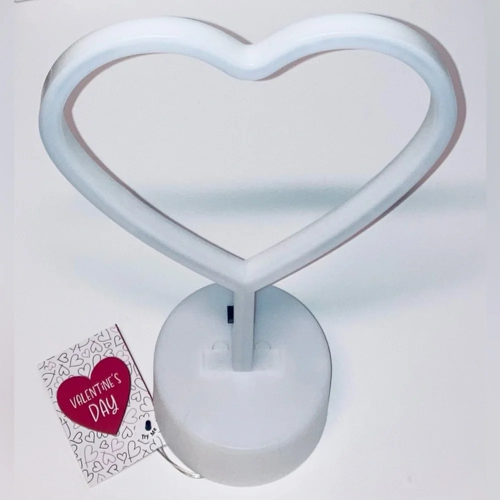 LED Neon Heart Sign - NEW!
